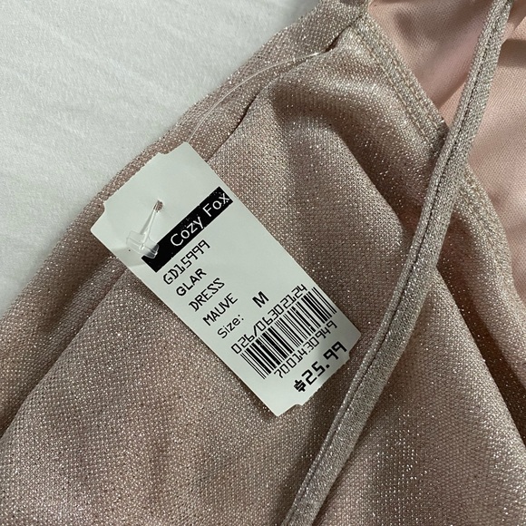 Beautiful Glittery Open back dress - Picture 3 of 4